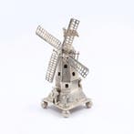 NO RESERVE - Nederland 1912- Molen met molenaar - Beeldje -