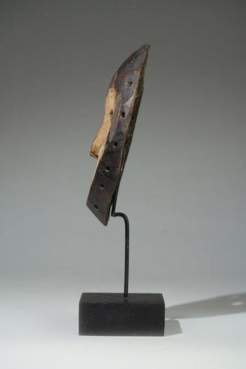 Een houten masker - Aduma - Gabon (Zonder minimumprijs)