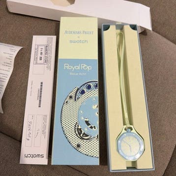 Swatch - Royal Pop - Zonder minimumprijs - SSX03L101N -
