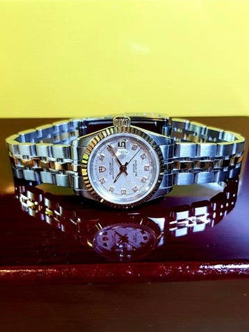 Tudor - Princess Date - SILVER DIAMOND LINEN DIAL - Sans