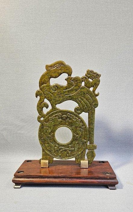 sculptuur, Fraai gesneden Chinees archaïsch-stijl jade, Antiek en Kunst, Curiosa en Brocante