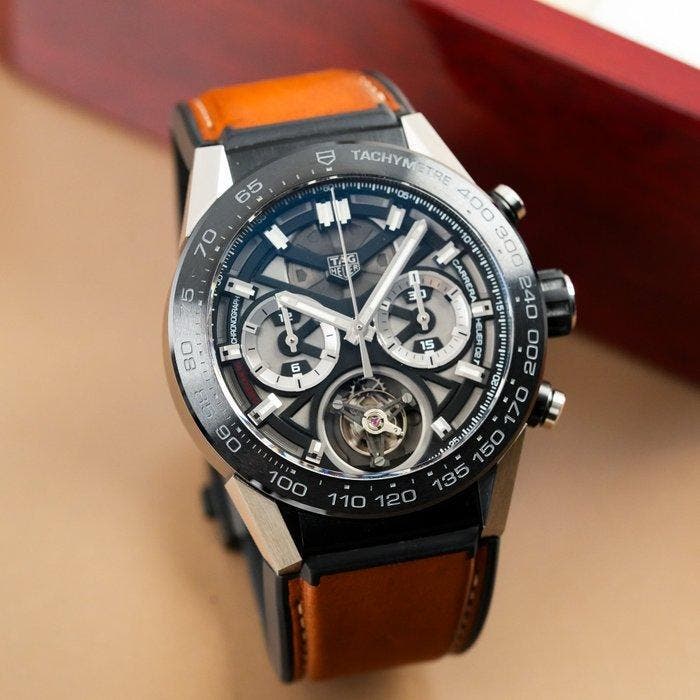 TAG Heuer - Carrera Heuer 02T Tourbillon Titanium & Ceramic, Handtassen en Accessoires, Horloges | Antiek