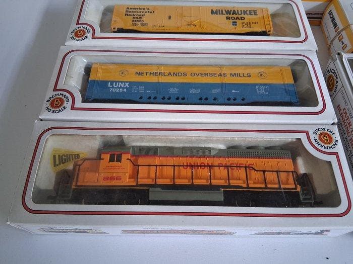 Bachmann H0 - 25743/1248/866/70254/56500/44207/46222 -, Hobby & Loisirs créatifs, Trains miniatures | HO