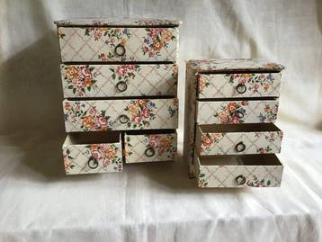 Ladekast (2) - Stof en karton - Sieraden laden kasten, Antiek en Kunst