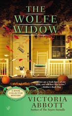 The Wolfe Widow 9780425255308 Victoria Abbott, Verzenden, Gelezen, Victoria Abbott