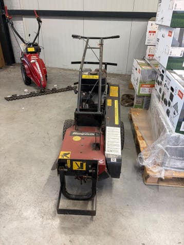 Stronkenfrees Stump cutter, Zakelijke goederen, Ophalen, Hakselaar