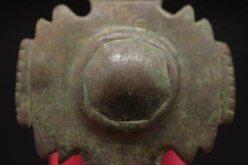 Middeleeuws (gotisch) - Sub-Oval Gedecoreerd Sieraden - 7.2, Antiek en Kunst