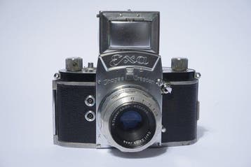 Exakta EXA IHAGEE CON ZEISS JENA TESSAR 50/2,8 Single lens, Audio, Tv en Foto, Nieuw