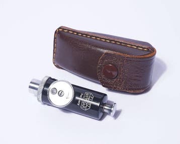Leica Autoscatto meccanico. Camera-accessoires, Verzamelen