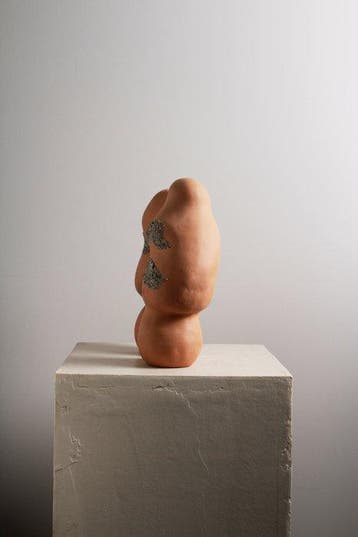 Valentina Cojocaru - Sculpture, Erosione - 27 cm - Faïence