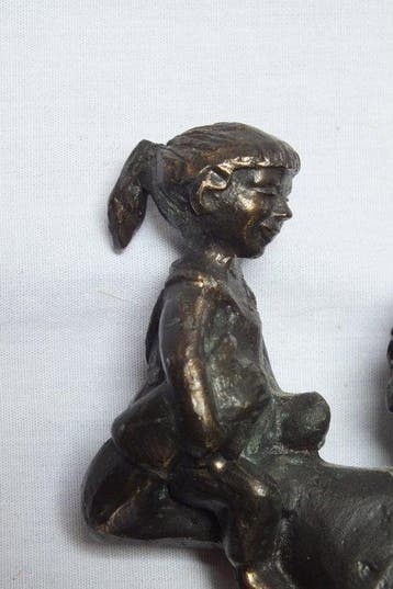 Corry Ammerlaan - sculptuur, Clown met kind. - 16 cm - Brons