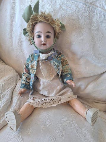 German Manufacturer - Poupée Bisque Head Doll, Impressed