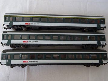 Roco H0 - 44227,44228,44201 - Wagon de passagers pour trains, Hobby & Loisirs créatifs