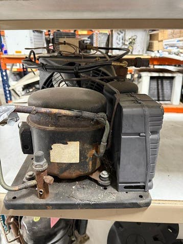 Lunite Koelmotor - CAE9460Z - R404A - 875watt, Nieuw