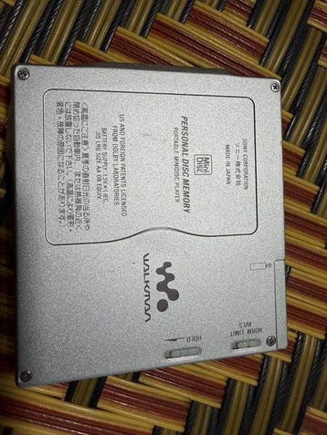 Sony - MZ-E700 Draagbare minidisc speler-recorder, Audio, Tv en Foto, Nieuw