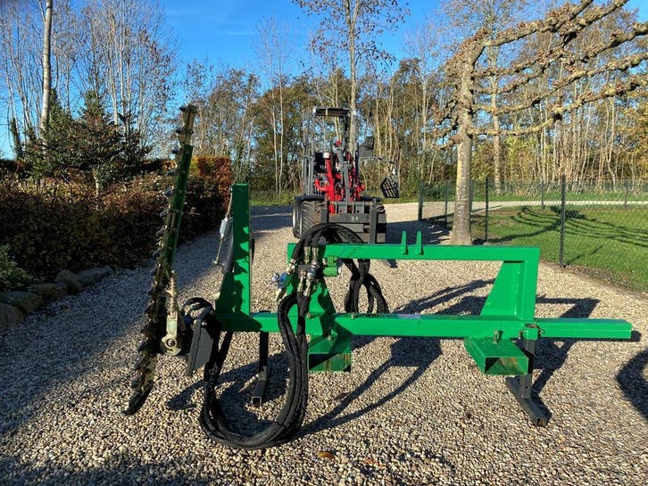 Nieuwe Hydraulische Heggenschaar SH120 voor mini Shovel, Zakelijke goederen, Landbouw | Werktuigen
