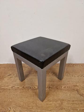 Gebruikte ( bijzet ) Kruk - K753, Ophalen