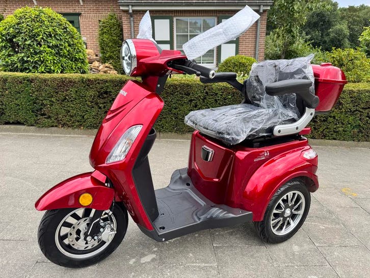 Mobitech Easyride 25km/u driewieler Scootmobiel rolstoel, Diversen, Brommobielen en Scootmobielen, 46 km of meer, 16 km/u of meer