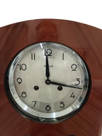 Pendule à balancier - Veglia - - Noix ou acajou - 1950-1960, Antiquités & Art