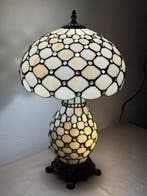 Tiffany tafellamp Studio style Elegant Pearl Amber met 2