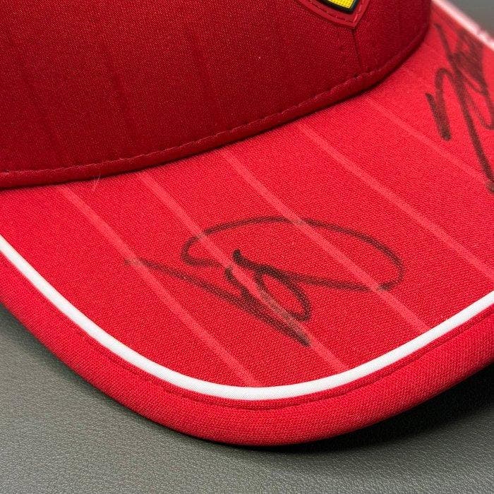Ferrari - Formule 1 - Lewis Hamilton / Charles Leclerc -, Verzamelen, Automerken, Motoren en Formule 1