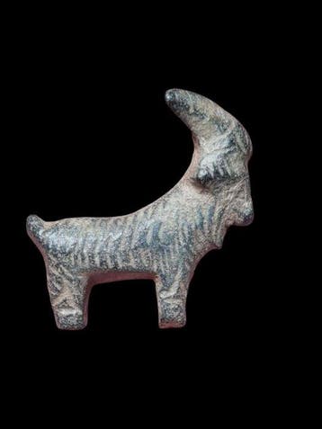 Oud-Romeins Brons Rare Early Statue of a Ram