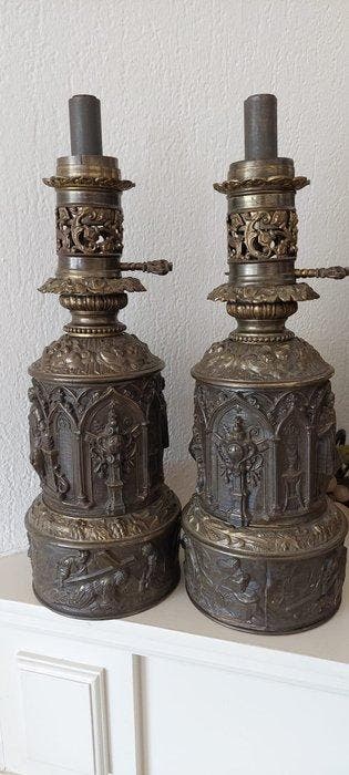 Paar antieke religieuze (altaar) olielampen - 41 cm (2) -, Antiek en Kunst, Kunst | Niet-Westerse kunst