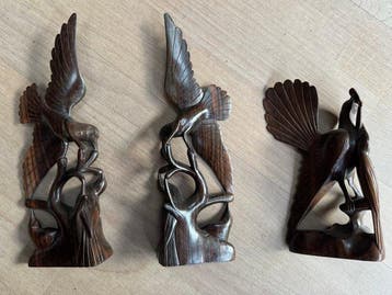 Set van 3 Balinese vogelsculpturen - Beeldje - Indonesië