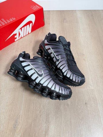 Nike - Sneakers - Maat: EU 40.5 - Nieuw met tags