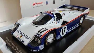 Spark 1:18 - Voiture miniature - Porsche 962 C Le Mans 1987