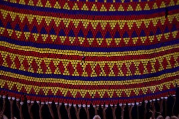 Met parels versierde damesschort, Kirdi, Noord-Kameroen, -