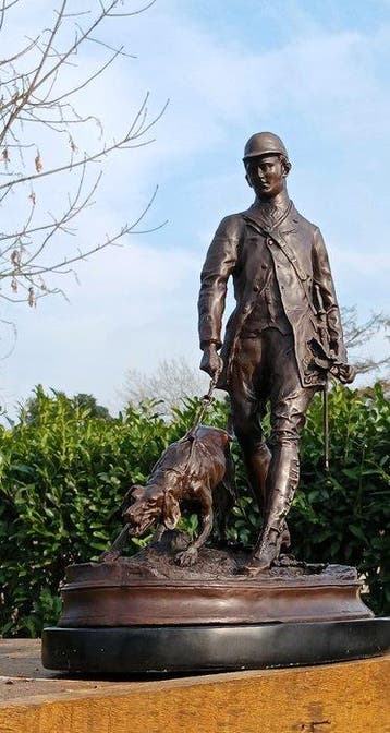 p.j mene - sculptuur, ..jachttafereel,, valet en bloedhond -