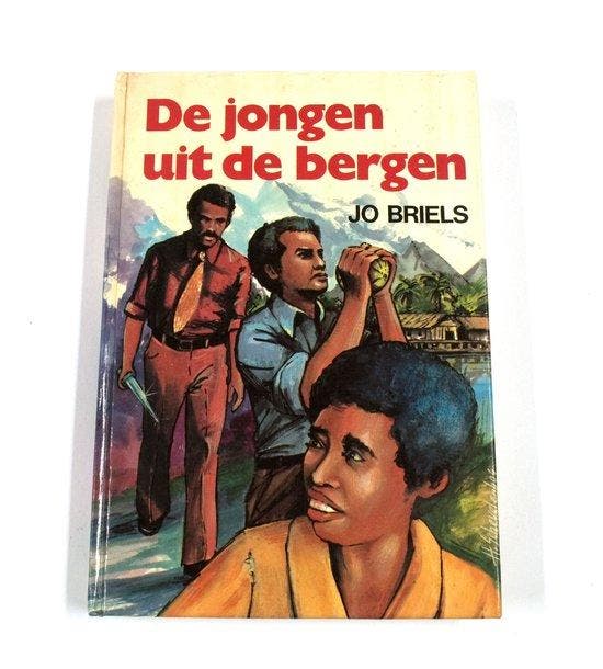De Jongen uit de bergen - Briels, Boeken, Overige Boeken, Verzenden