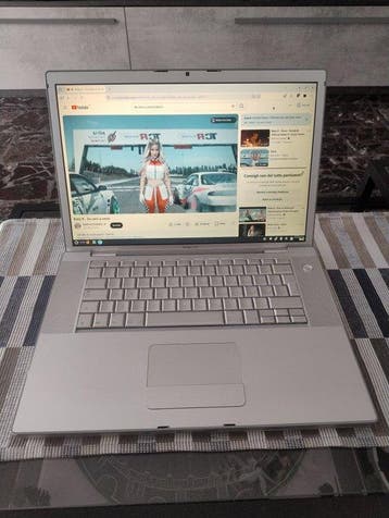 Apple MacBook Pro 15 (2007) | Core 2 Duo 2.33GHz | 4GB RAM, Nieuw