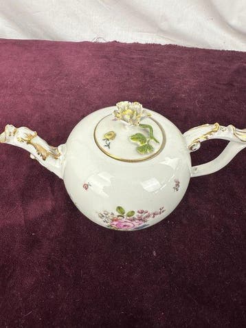 Meissen - Theepot - Porselein