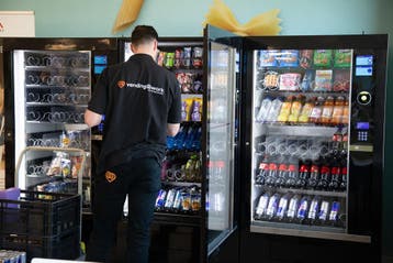 Kosteloos een snoepautomaat of frisdrankautomaat?, Nieuw