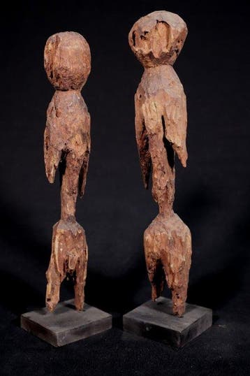 Figure - Moba Couple sur socles - 25,5 et 24,5 cm - Togo