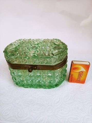 Baccarat - Boîte à bijoux - verre Baccarat - Boîte en verre, Antiek en Kunst
