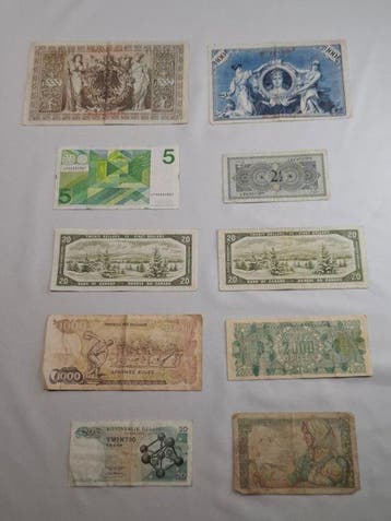 Wereld. - 10 Banknotes - Various Dates (Zonder minimumprijs)