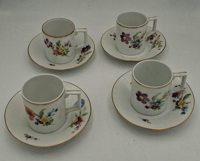 HÖCHST - Koffieservies voor 4 (8) - Dresdnerbank - Demitasse, Antiquités & Art, Antiquités | Meubles | Tables