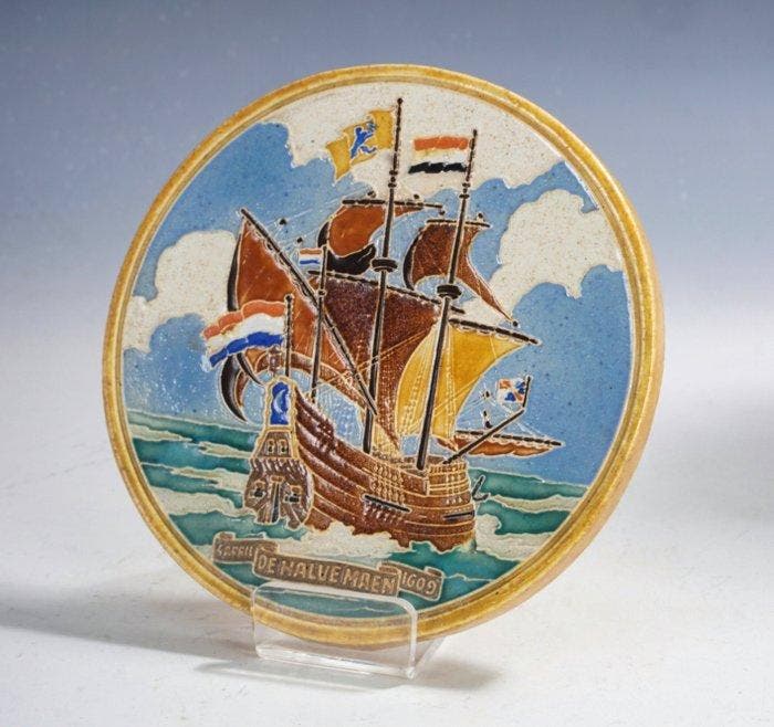 Tegel - Cloisonné Plaquette De Halve Maen, ca. 1950 -, Antiek en Kunst, Antiek | Glaswerk en Kristal