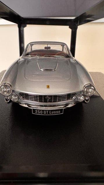 KK-Scale 1:18 - Voiture miniature - Ferrari 250 GT Lusso