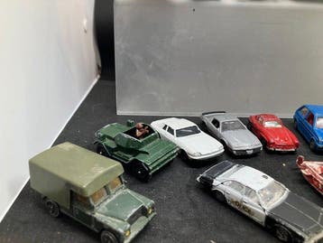 Corgi 1:64 - Modelauto (18) - Assortiment de petites, Nieuw