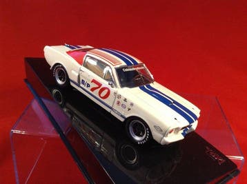 IXO 1:43 - Voiture de course miniature - ref. #GTM089 Ford