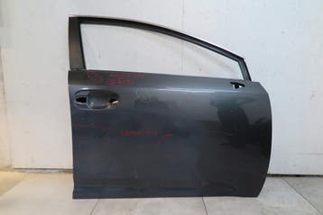 Toyota Avensis T27 2009- rechter voorportier, Verzenden
