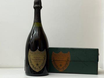 1982 Moët & Chandon, Cuvée Dom Pérignon, Vintage - Champagne, Verzamelen, Nieuw
