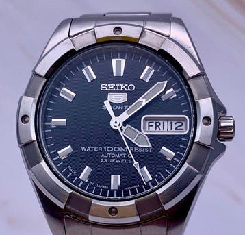 Seiko - Seiko 5 - Zonder minimumprijs - 5 Sports Day-Date