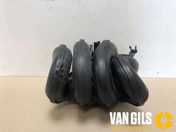 Inlaatspruitstuk Daihatsu Young RV O229267