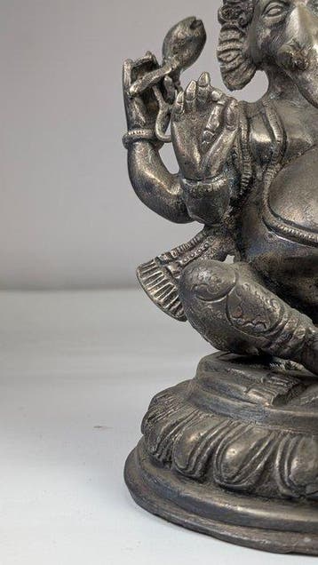 Bijzonder standbeeld Ganesha met 4 armen - Zilverbrons -