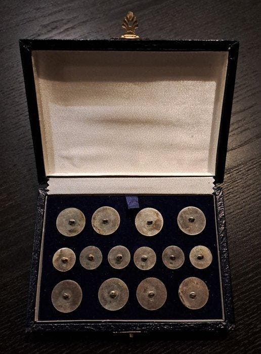 Themacollectie - Militaire knopen in zilver 800/1000 -, Antiquités & Art, Antiquités | Jouets